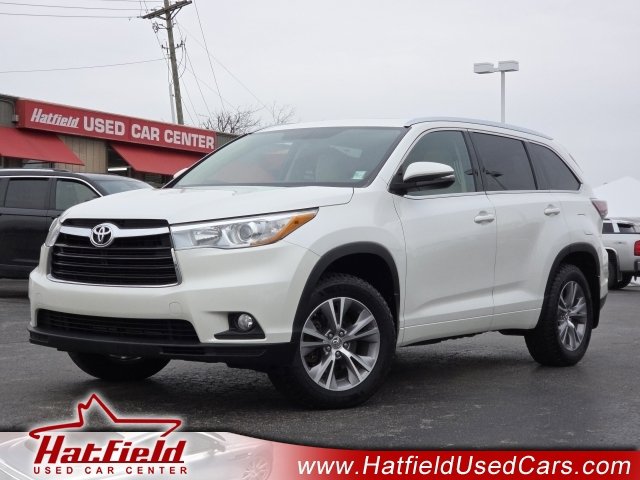Used 2015 Toyota Highlander XLE image 1