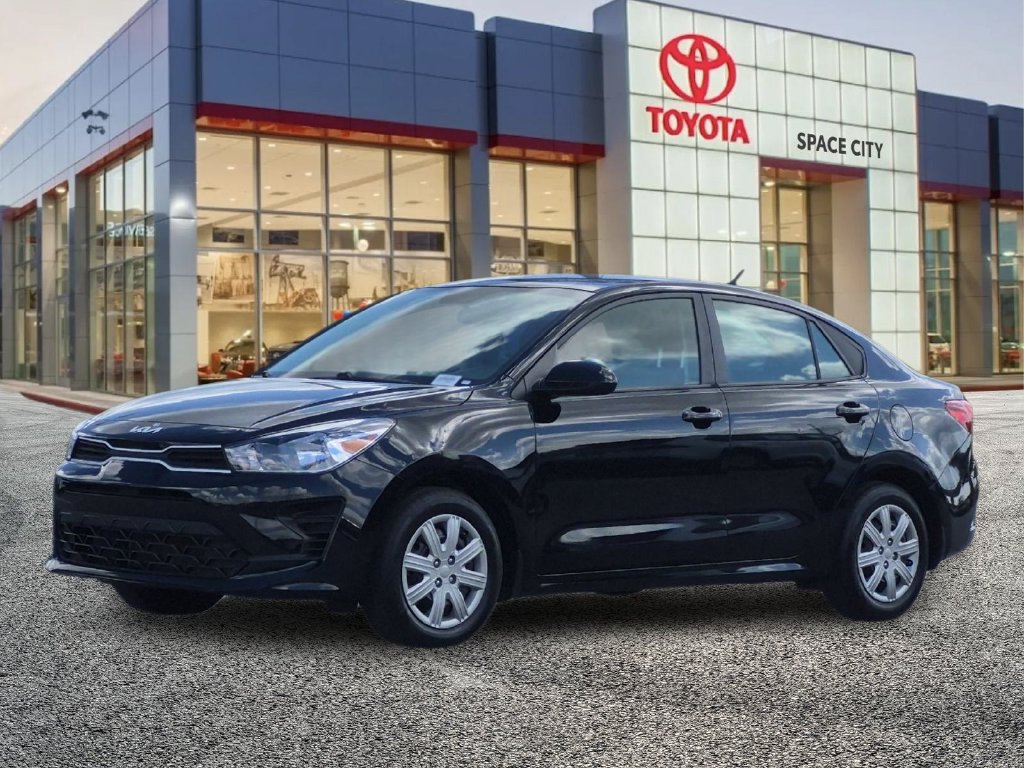 Used 2023 Kia Rio LX FWD image 2