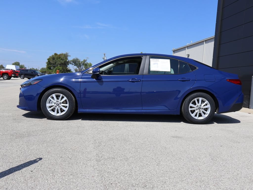 Used 2025 Toyota Camry LE FWD image 2