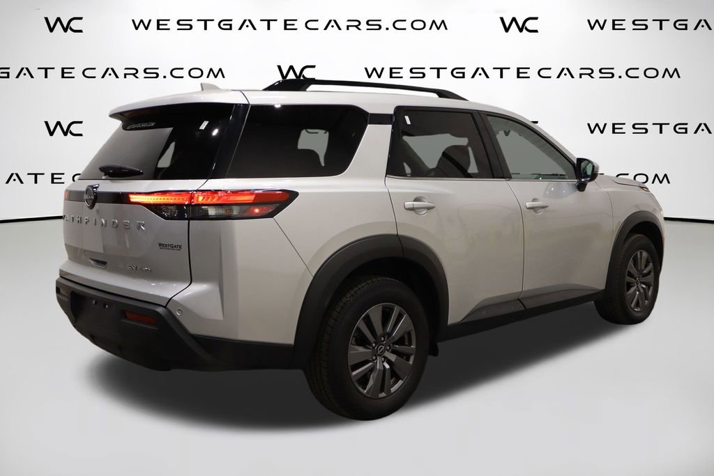 Used 2024 Nissan Pathfinder SV image 49