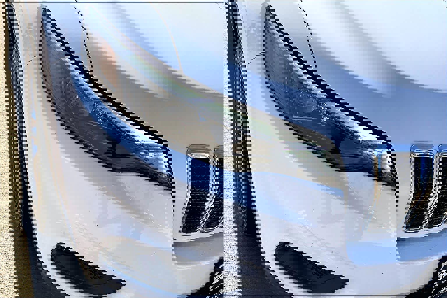 Used 2021 Jeep Cherokee Latitude Lux w/ Mopar Interior Package image 27