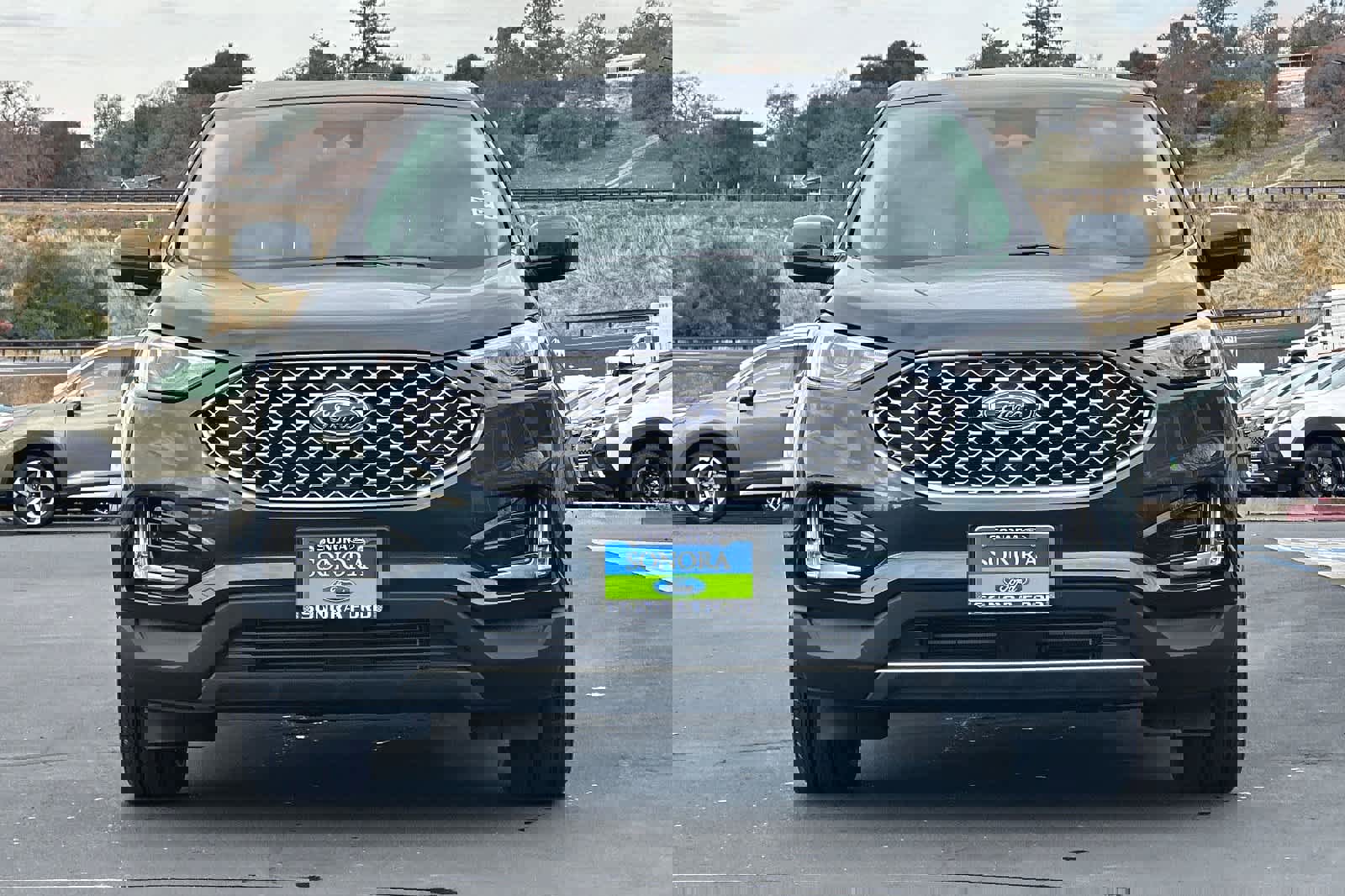 New 2024 Ford Edge SEL w/ Convenience Package image 3