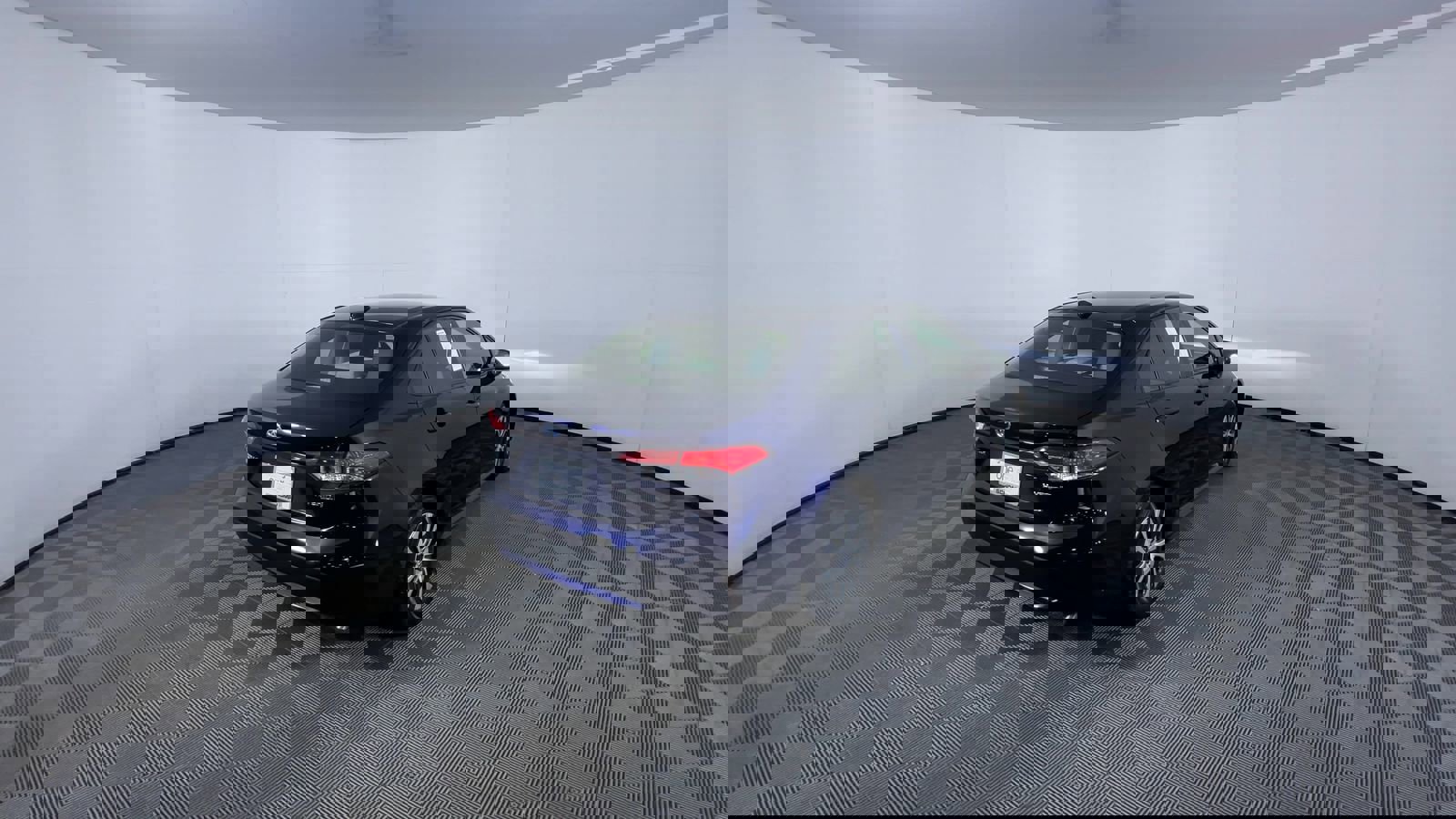 Used 2021 Toyota Corolla LE image 8