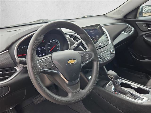 Used 2024 Chevrolet Malibu LT FWD image 10
