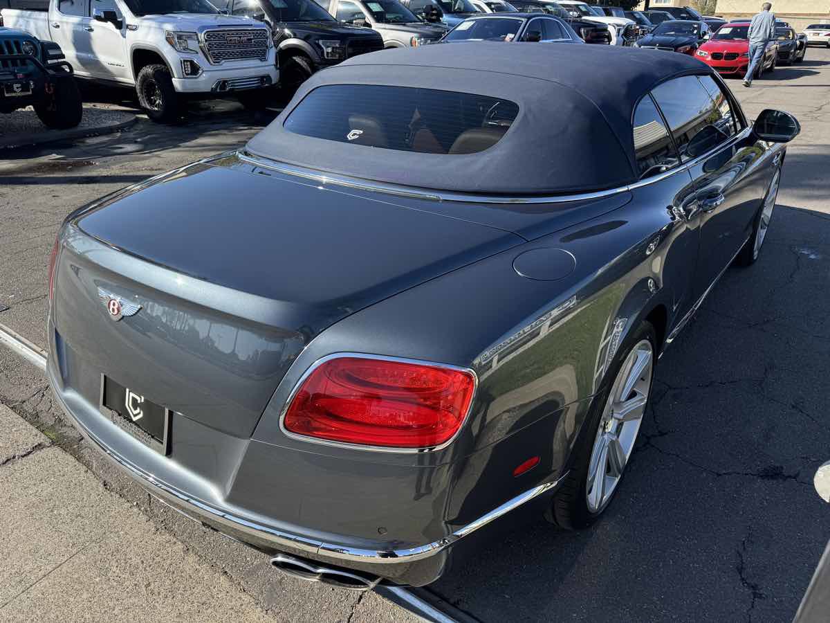 Used 2016 Bentley Continental GT image 10