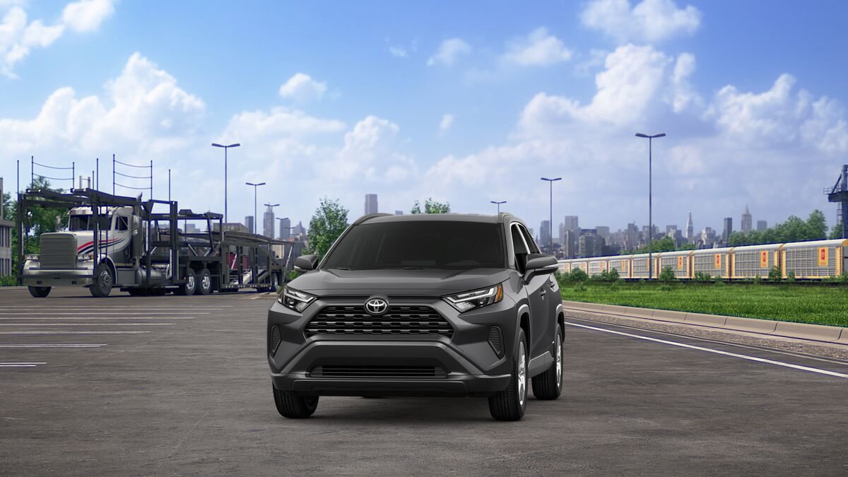 New 2025 Toyota RAV4 XLE image 18