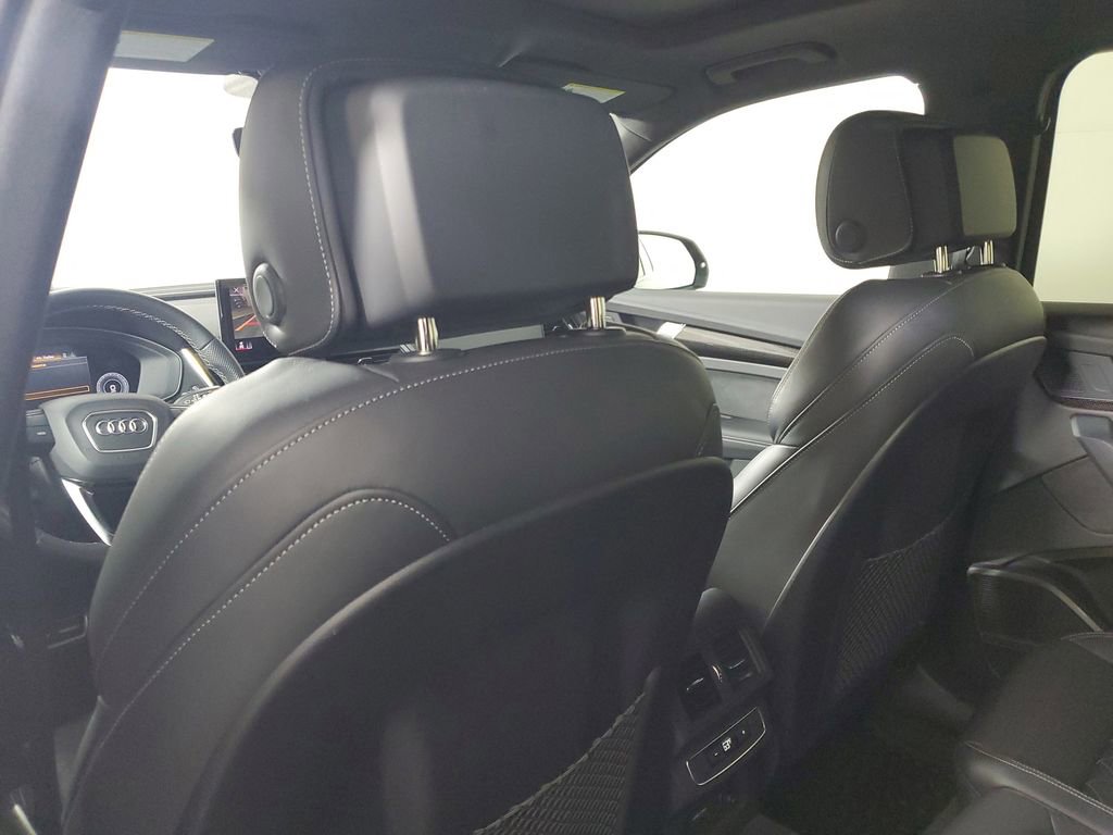 Certified 2023 Audi SQ5 Premium Plus w/ Premium Plus Package AWD/4WD image 13