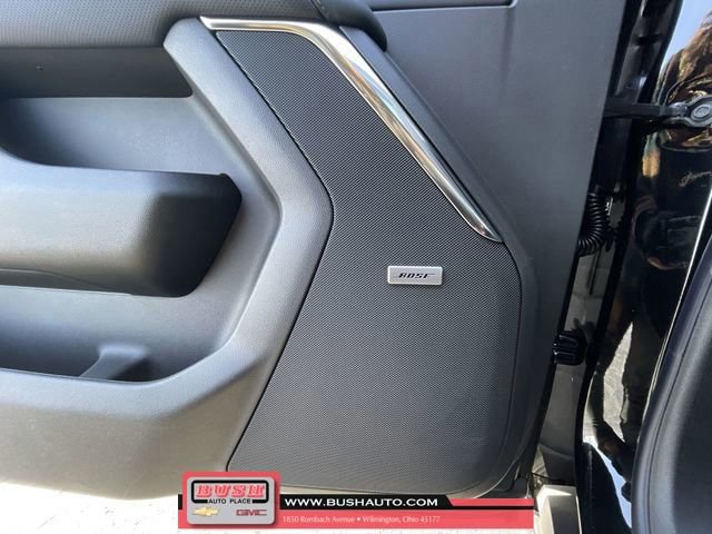 New 2026 Chevrolet Suburban High Country image 25