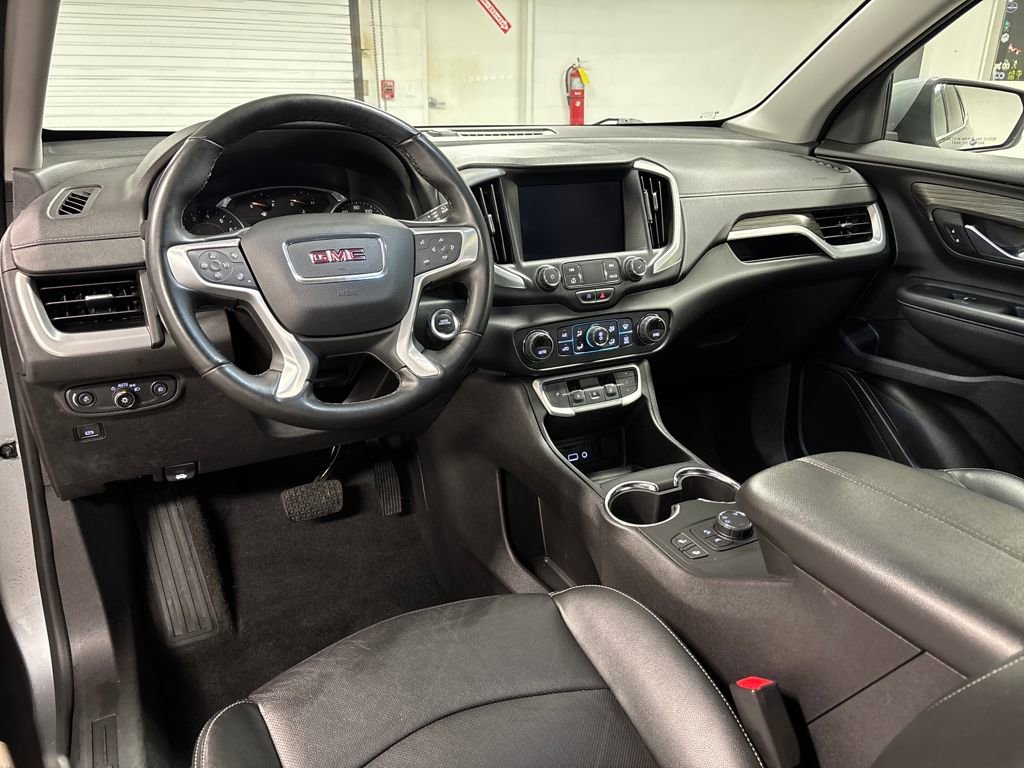 Certified 2024 GMC Terrain SLT image 27