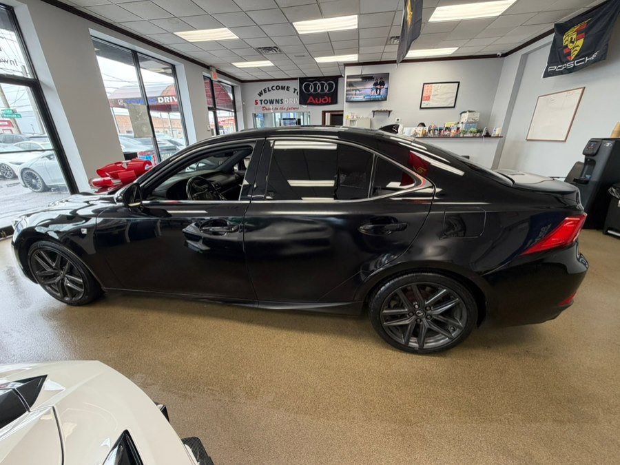 Used 2020 Lexus IS 350 F Sport w/ Blackline Edition AWD/4WD image 7