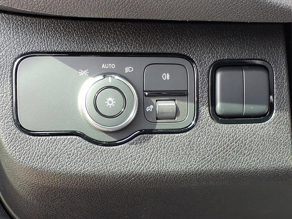 New 2026 Mercedes-Benz Sprinter 2500 image 16