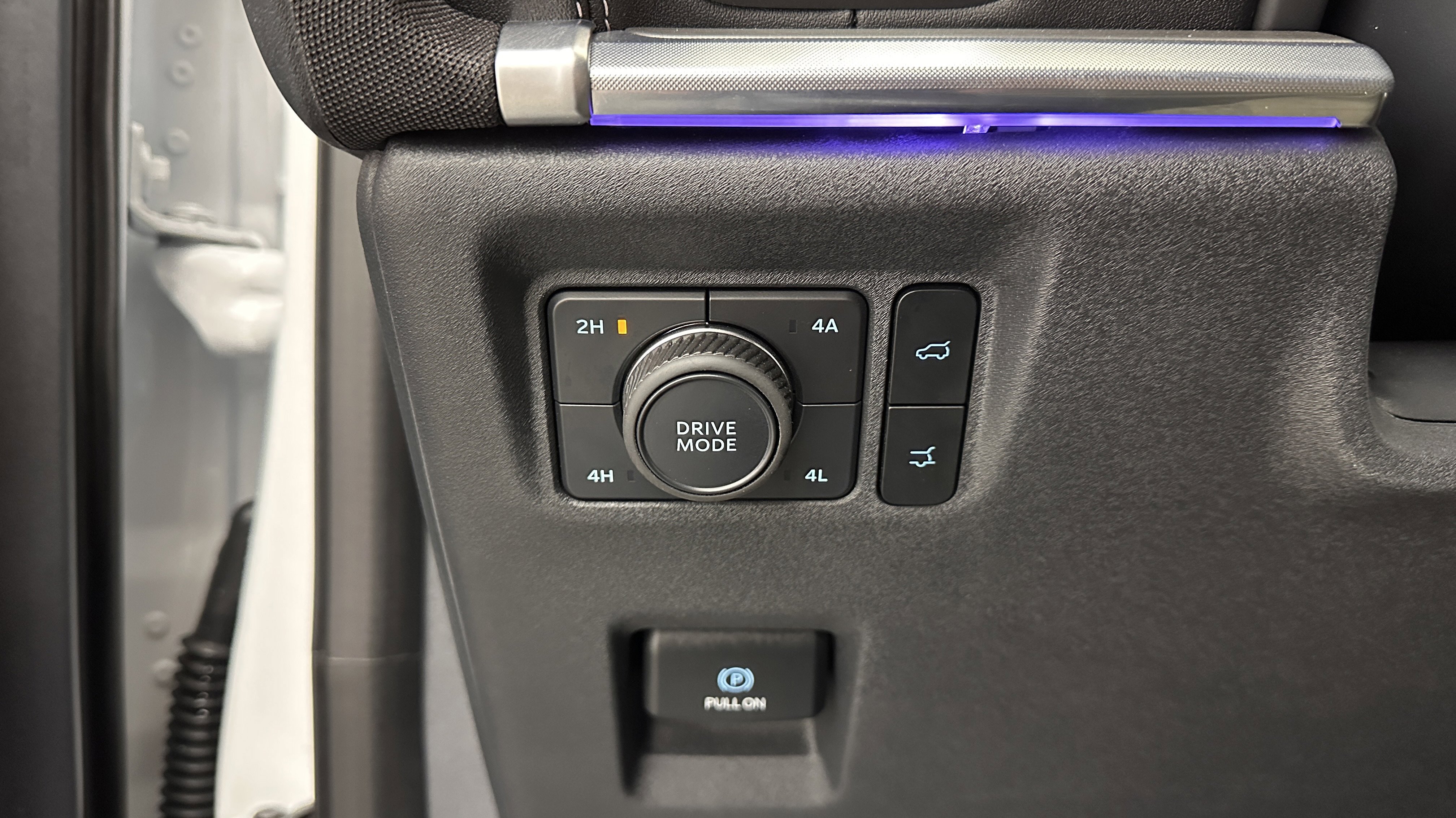 Used 2025 Ford Expedition Platinum image 21