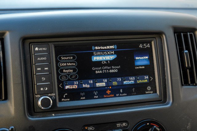 Used 2020 Nissan NV200 S image 26