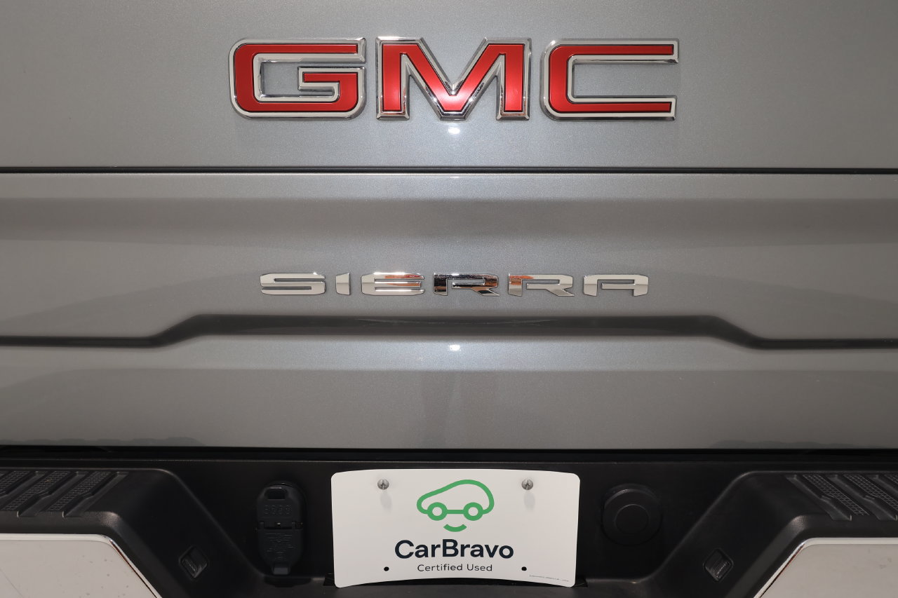 Used 2023 GMC Sierra 1500 SLT w/ SLT Premium Package AWD/4WD image 38