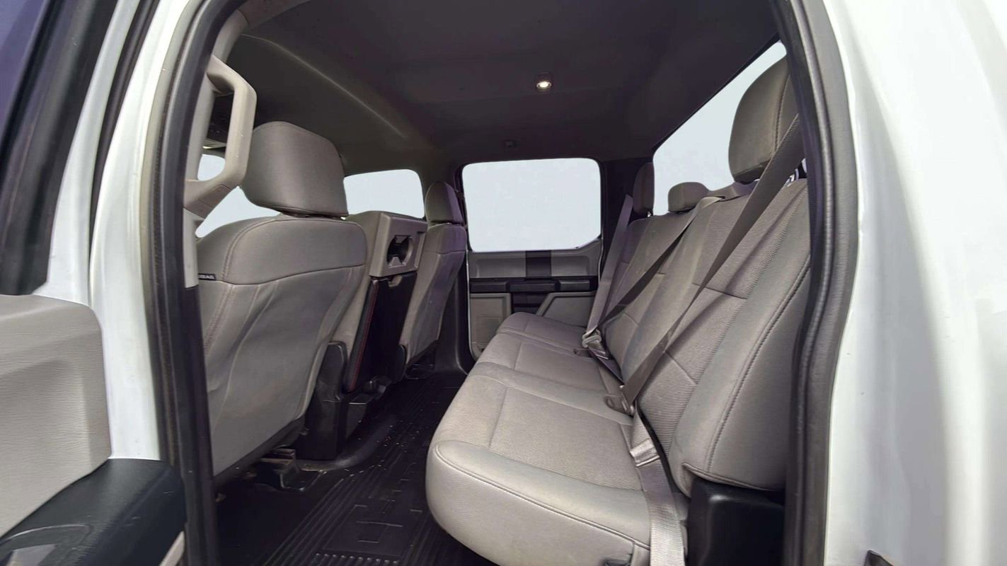 Used 2019 Ford F250 XL w/ Power Equipment Group image 10