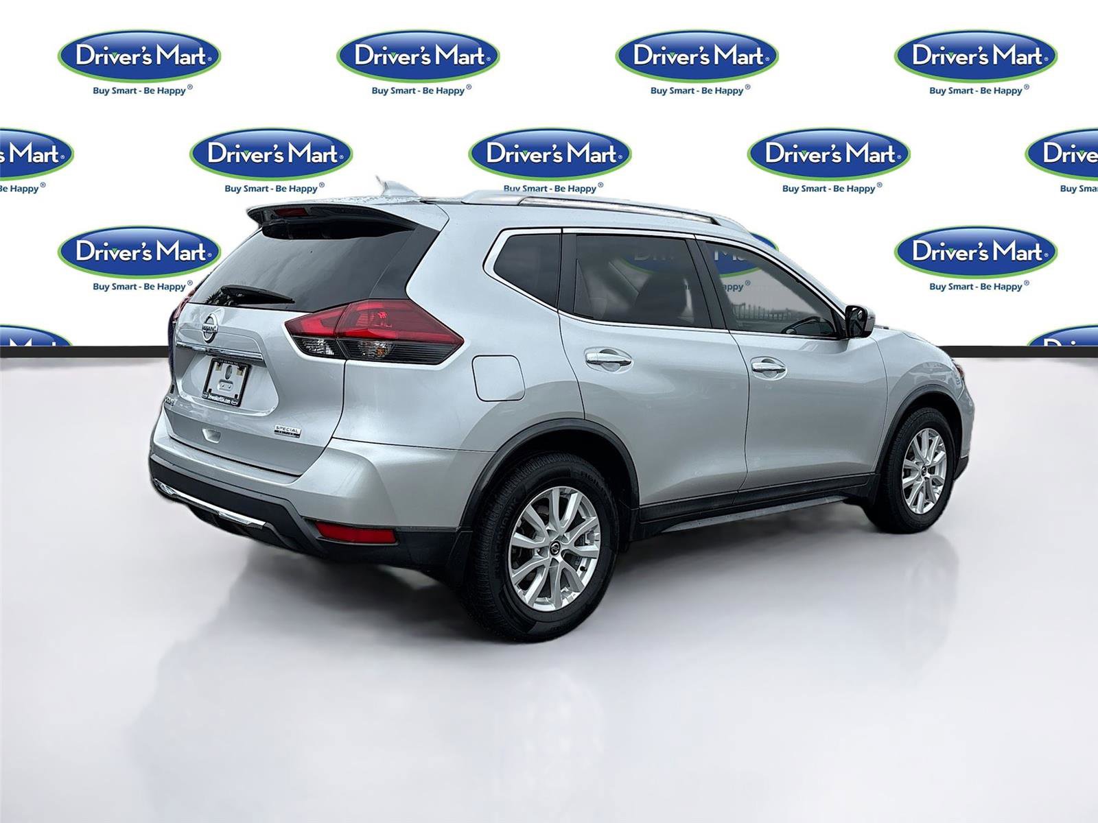 Used 2019 Nissan Rogue S w/ Special Edition Package image 7