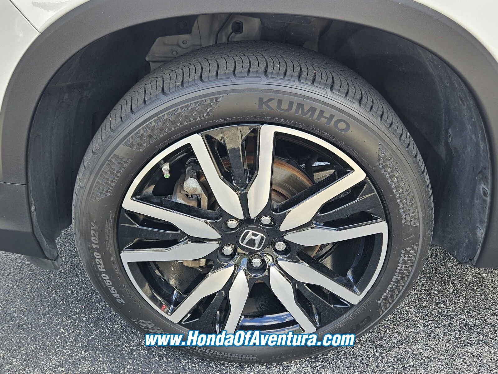 Certified 2022 Honda Pilot Touring image 17