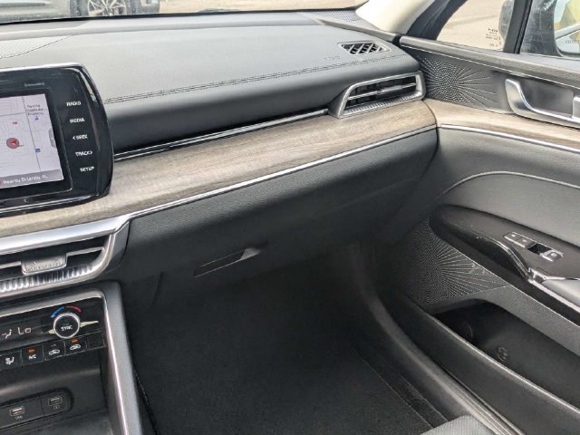 Certified 2024 Kia K5 EX w/ EX Premium Package FWD image 17