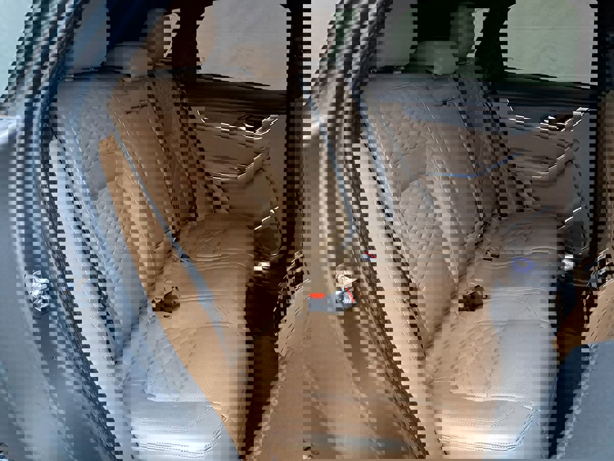 Used 2021 Jaguar F-PACE S image 39