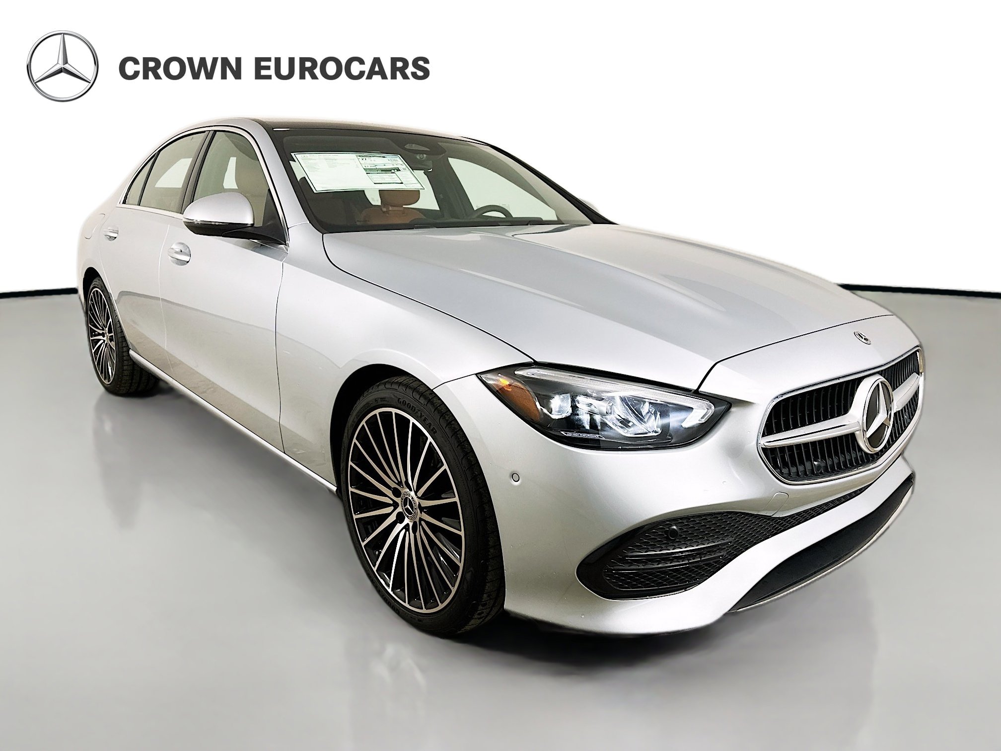 Used 2026 Mercedes-Benz C 300 4MATIC Sedan image 3