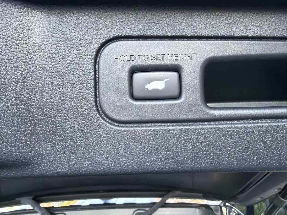Used 2024 Honda Pilot EX-L image 25
