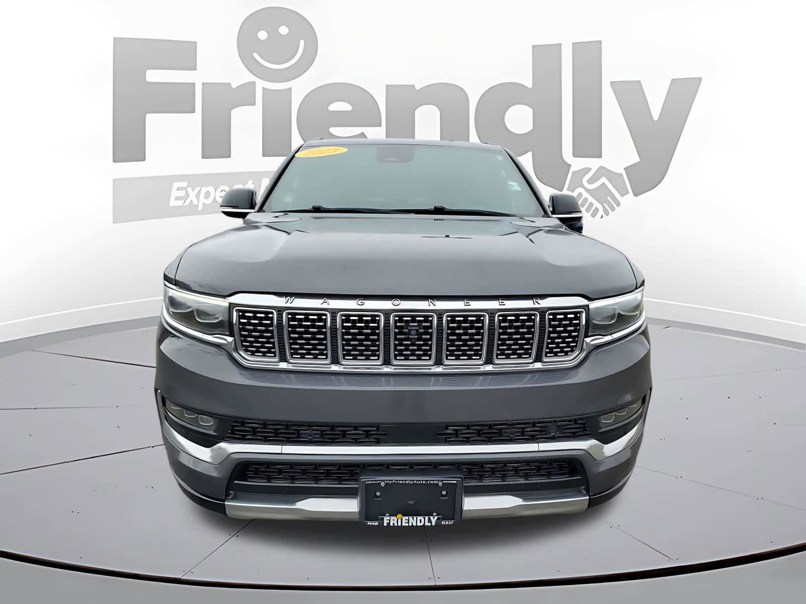 Used 2023 Jeep Grand Wagoneer Series III image 9