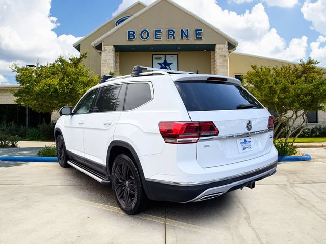 Used 2018 Volkswagen Atlas SEL Premium AWD/4WD image 3