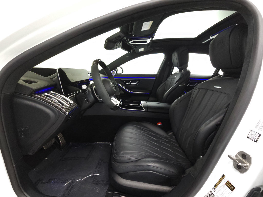 Used 2025 Mercedes-Benz S 63 AMG S image 8