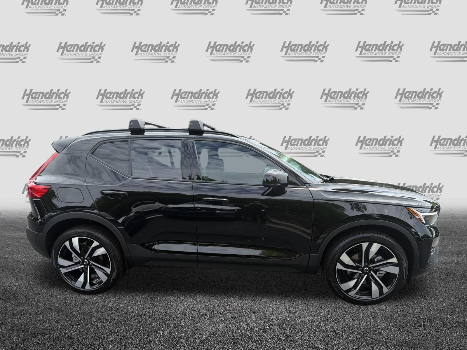 New 2026 Volvo XC40 B5 Ultra w/ Protection Package Premier AWD/4WD image 10