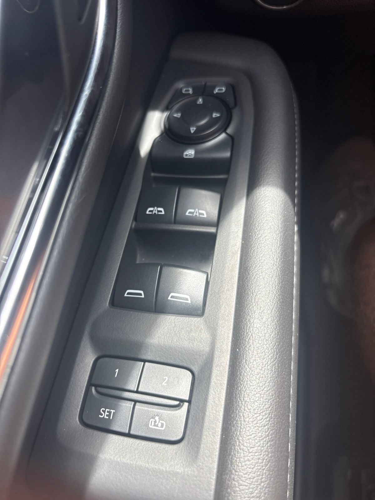 Used 2024 Chevrolet Tahoe LT RWD image 15
