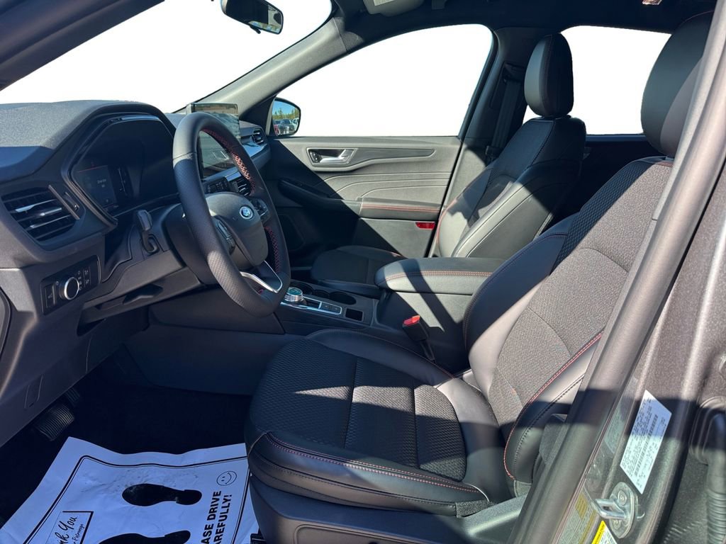 New 2026 Ford Escape ST-Line w/ Tech Pack #1 image 11