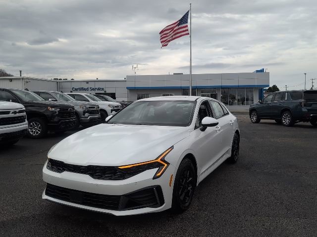 Used 2026 Kia K5 LXS FWD image 1