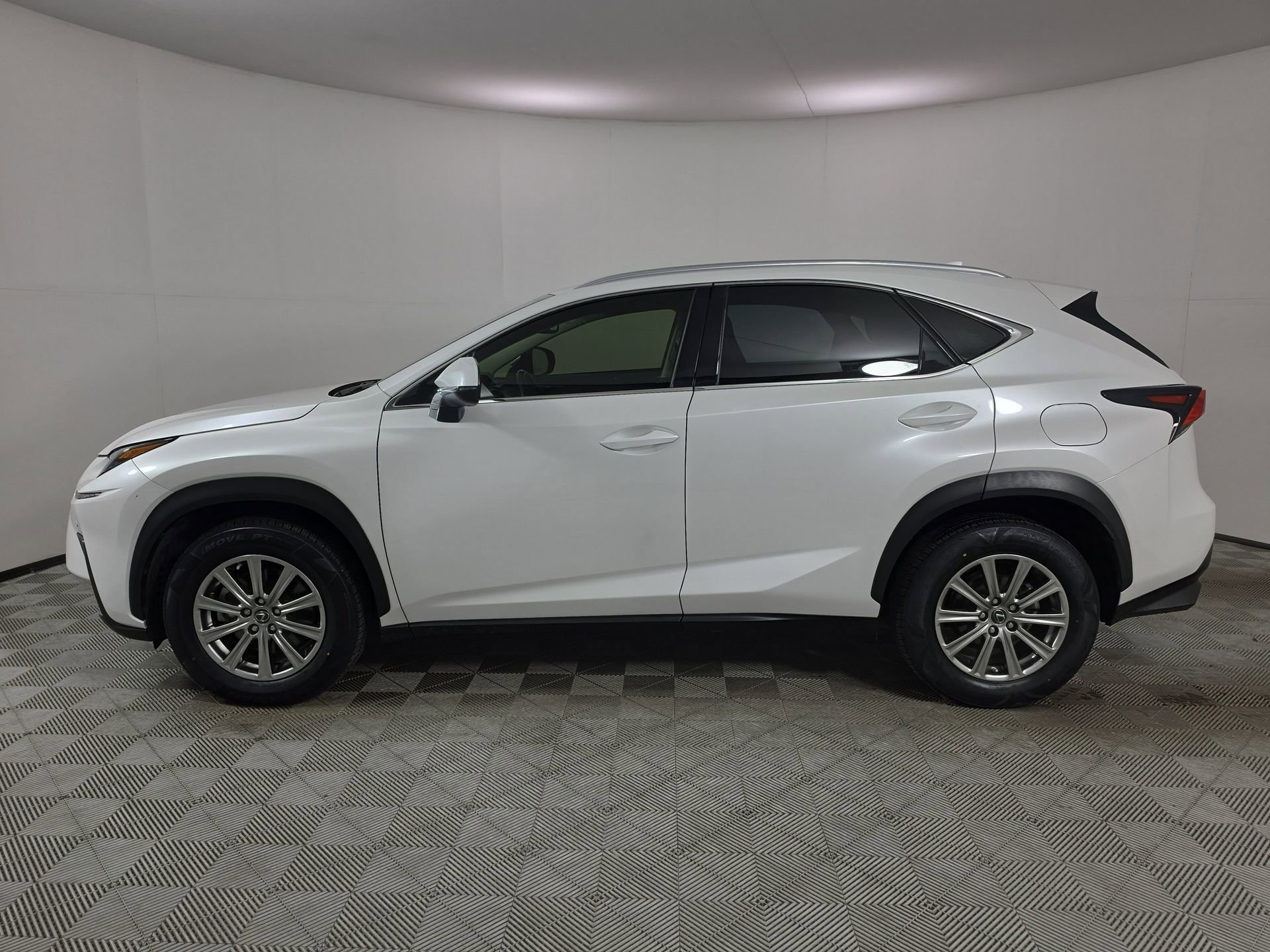 Used 2020 Lexus NX 300 FWD w/ Comfort Package image 4