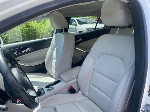 Used 2020 Mercedes-Benz GLA 250 4MATIC image 16