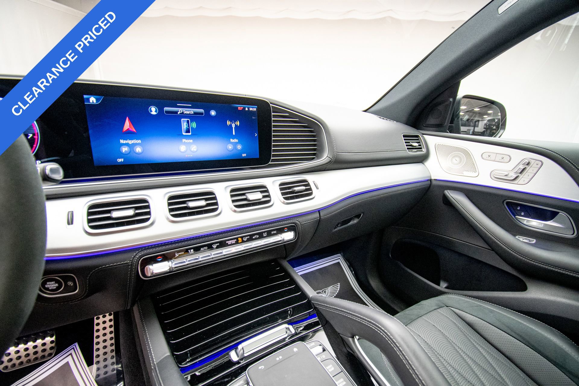 Used 2025 Mercedes-Benz GLE 53 AMG 4MATIC Coupe image 33