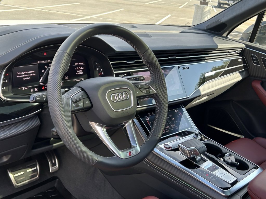 Used 2025 Audi SQ7 Prestige w/ Prestige Package image 11