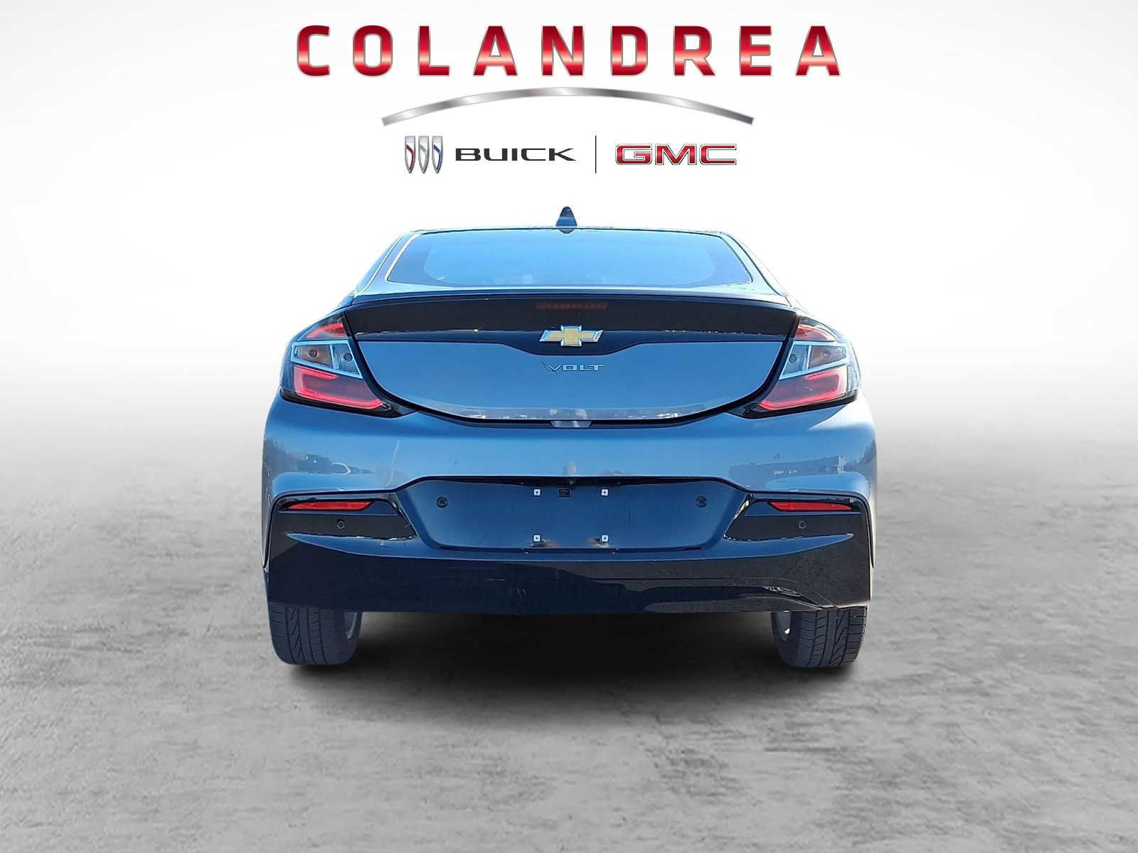 Used 2018 Chevrolet Volt Premier w/ Driver Confidence Package FWD image 5