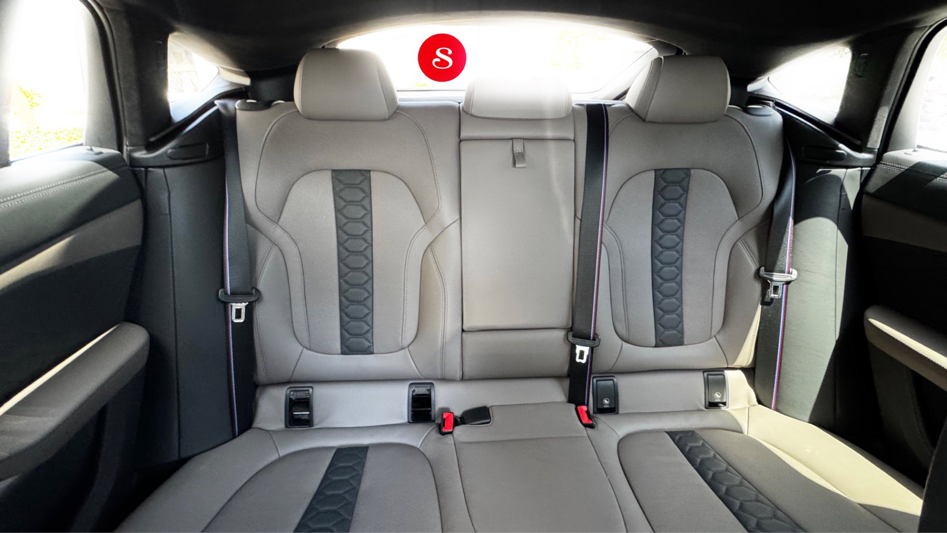 Used 2021 BMW X6 M w/ Competition Package AWD/4WD image 24