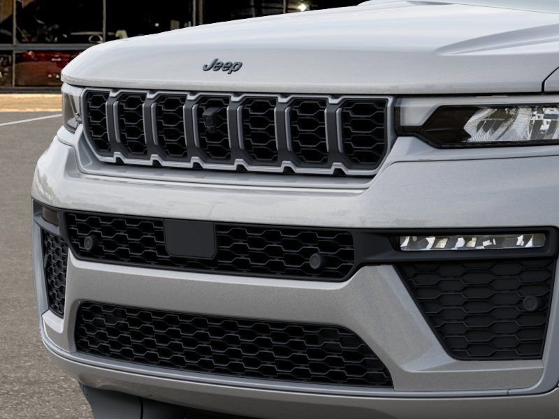 New 2026 Jeep Grand Cherokee Limited image 11