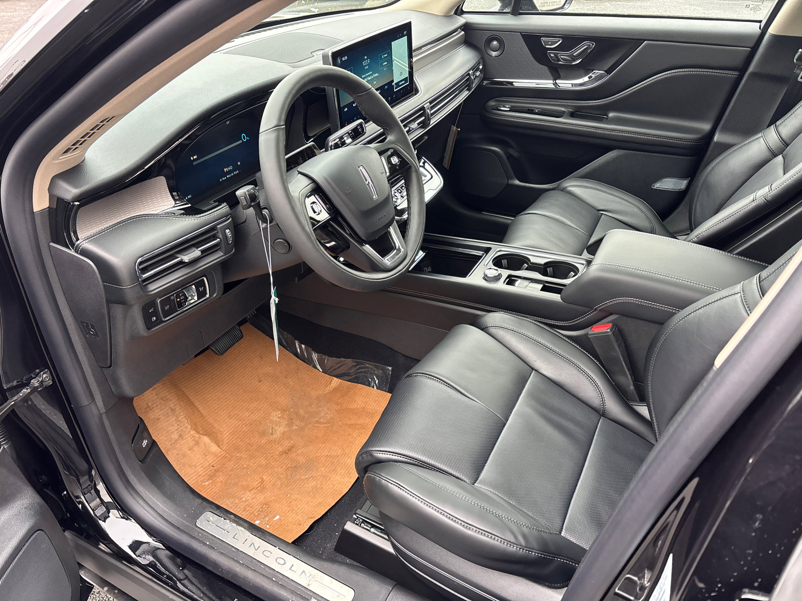 New 2026 Lincoln Corsair Grand Touring image 25