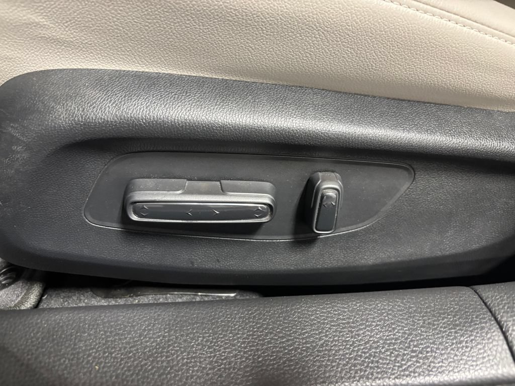 Certified 2024 Honda Civic EX-L image 26