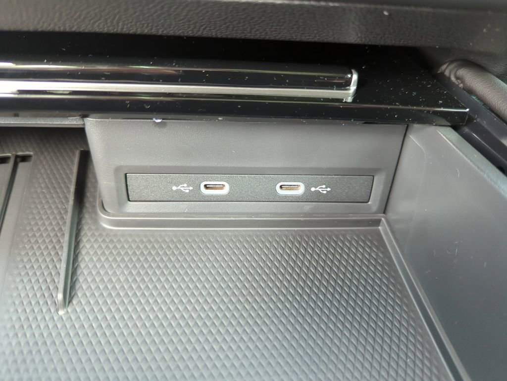 New 2026 Volkswagen Atlas SE image 34