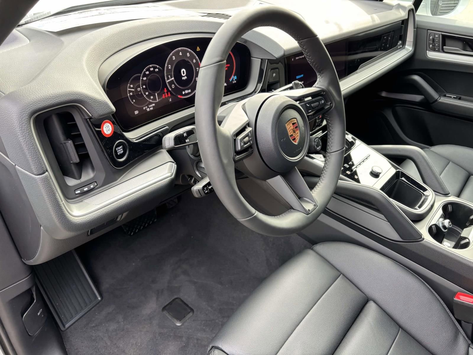 New 2026 Porsche Cayenne image 26