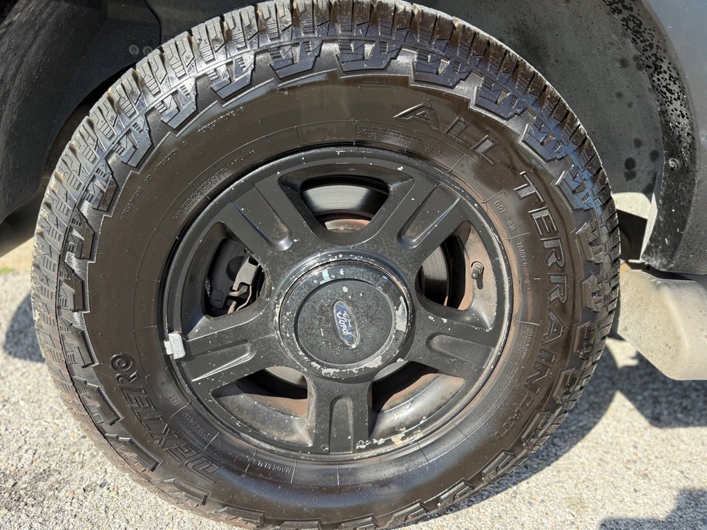 Used 2004 Ford Expedition Eddie Bauer RWD image 26