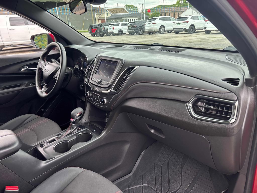 Used 2024 Chevrolet Equinox RS AWD/4WD image 30