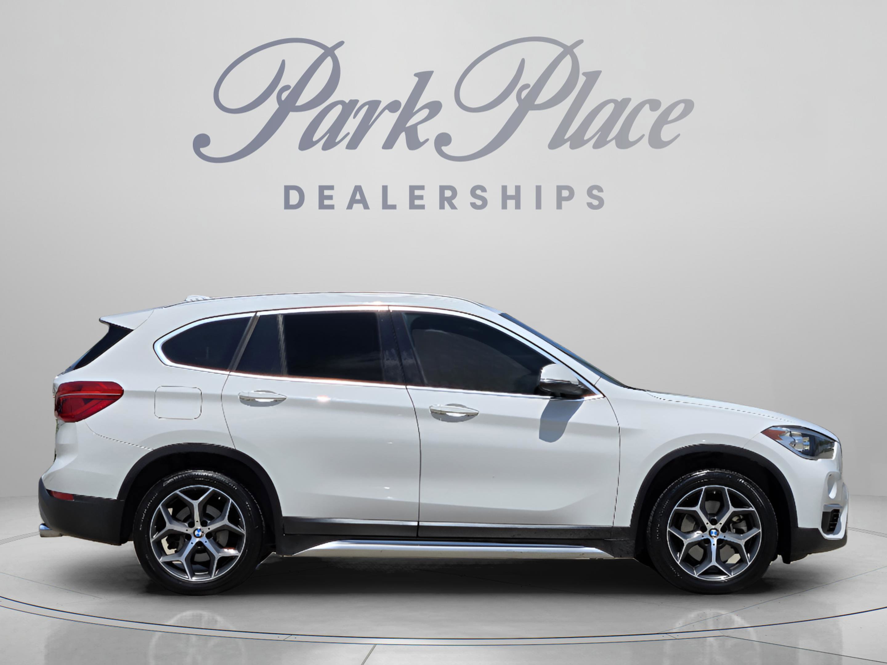 Used 2018 BMW X1 sDrive28i FWD image 6