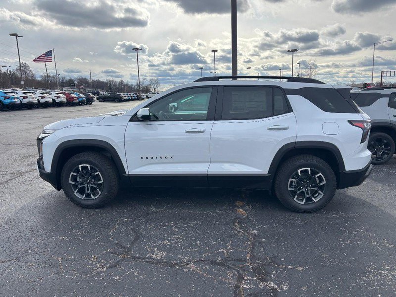 New 2026 Chevrolet Equinox ACTIV image 2