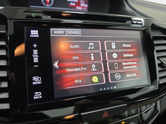 Used 2017 Honda Accord EX-L image 18