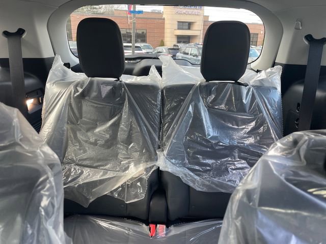 New 2026 Ford Explorer Active w/ Active Comfort Package AWD/4WD image 27