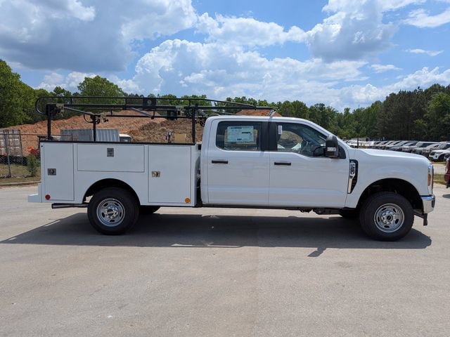 New 2026 Ford F250 XL w/ XL Chrome Package AWD/4WD image 3